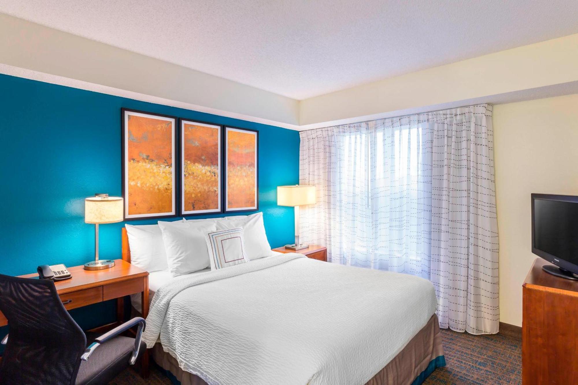 Hotel Northeast Louisville